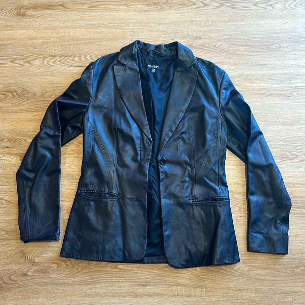 Emanuel by Emanuel Ungaro 100% leather blazer size 8